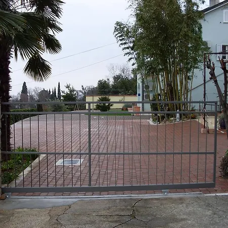 Apartment * أوباتيا